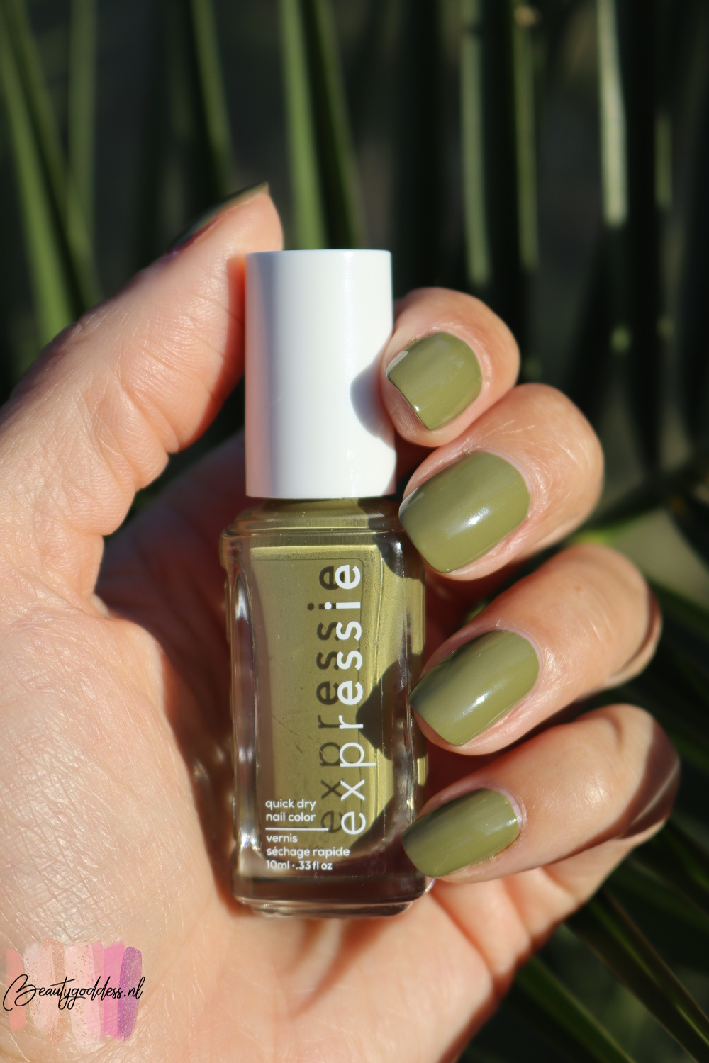 essie expressie precious cargo