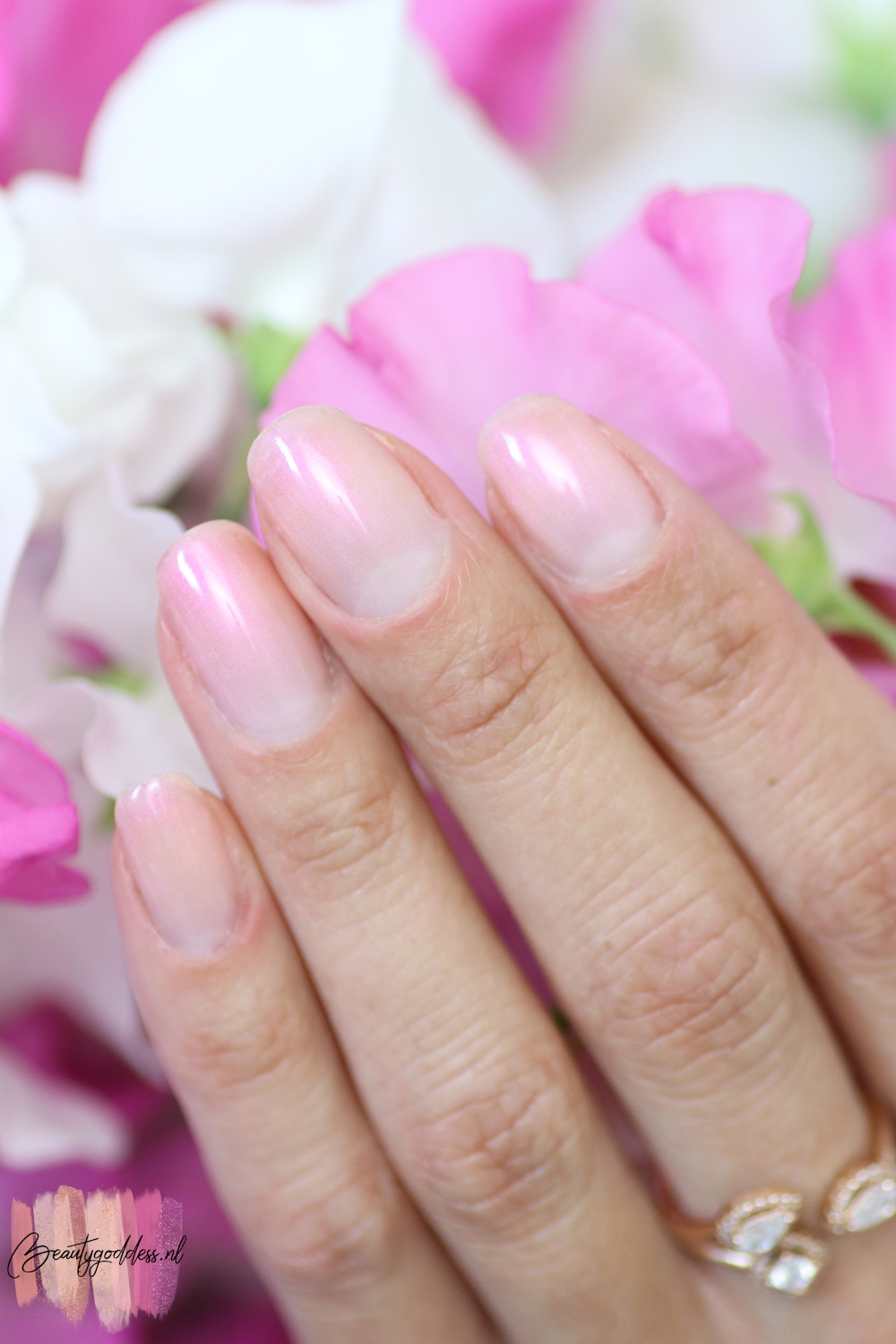 Pink Gellac Pleasant Pearl