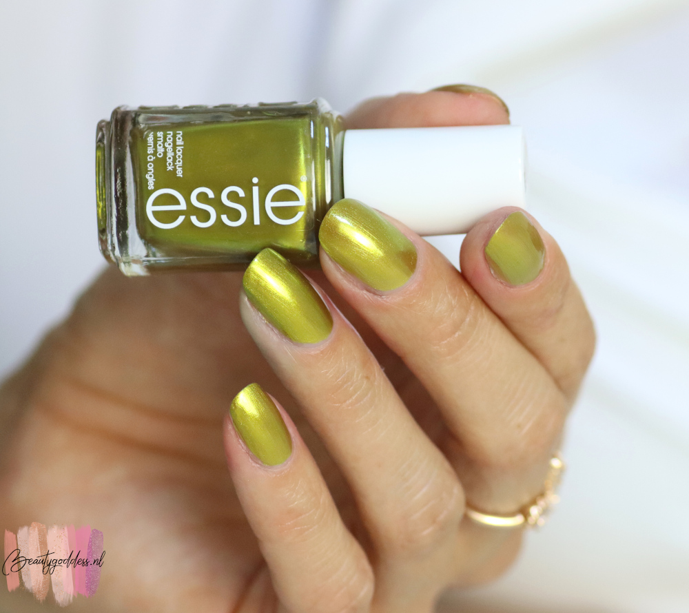 essie tropic low