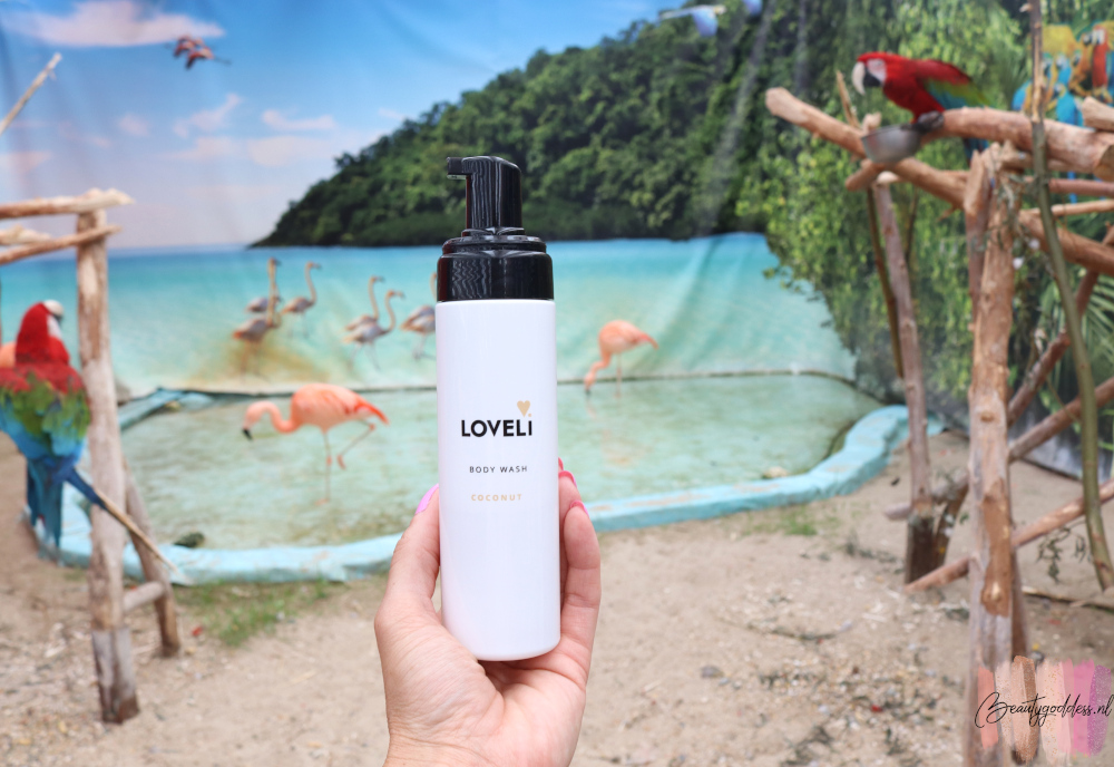 Loveli Coconut body wash