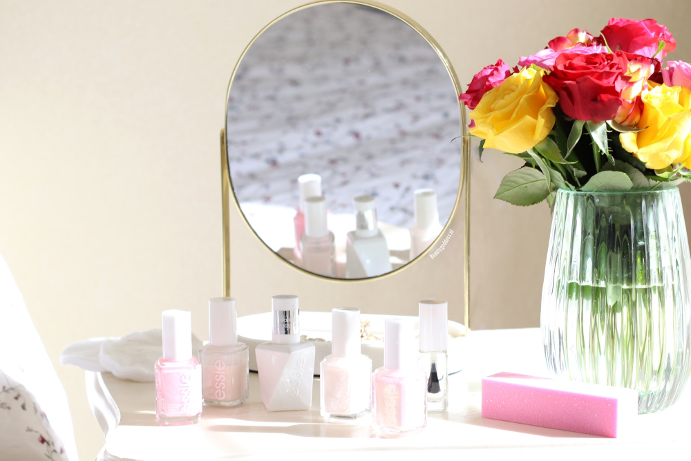 Nailcare routine met essie