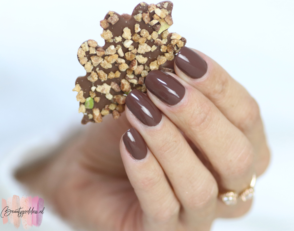 ORLY Rich Umber