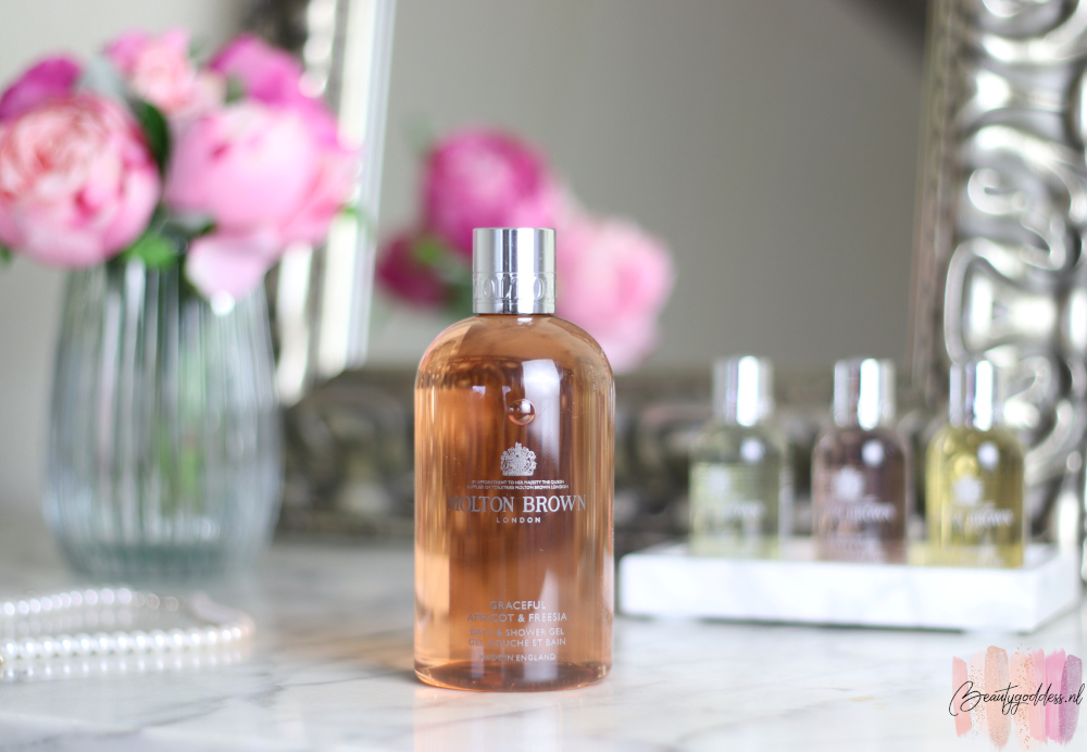 Molton Brown Graceful Apricot & Freesia bath and showergel review