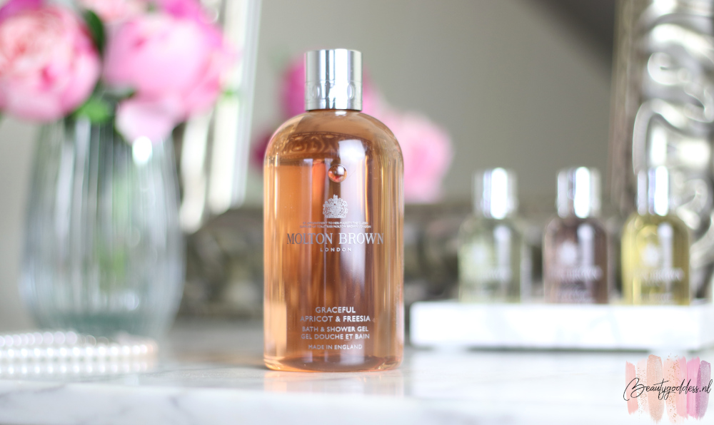 Molton Brown Graceful Apricot & Freesia bath and showergel review